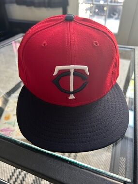 Twins fitted hat